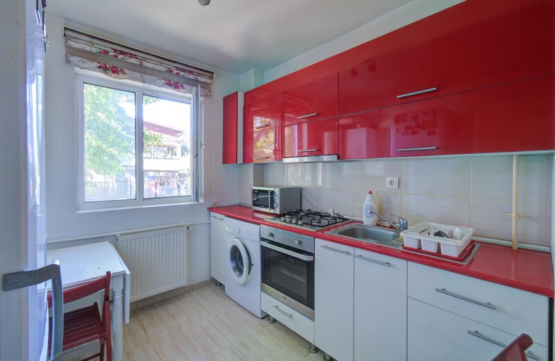 Militari Garsoniera Metrou Gorjului - Uverturii - Virtutii - bloc nou