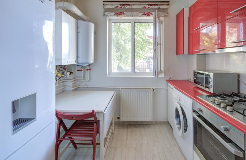 Militari Garsoniera Metrou Gorjului - Uverturii - Virtutii - bloc nou